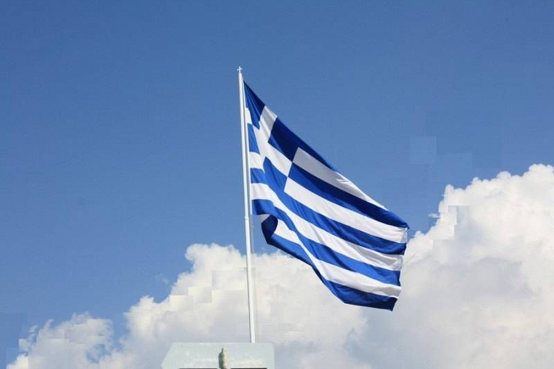 Πτώση ελικοπτέρου: Τριήμερο πένθος στις ένοπλες δυνάμεις