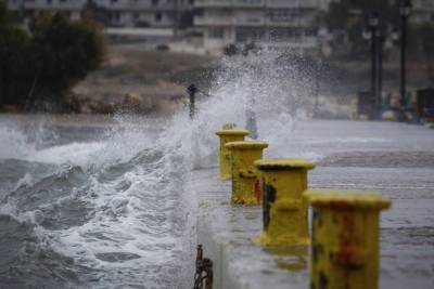 Κακοκαιρία «Ιανός»: Βροχοπτώσεις και θυελλώδεις άνεμοι-Σενάρια για Μεσογειακό Κυκλώνα
