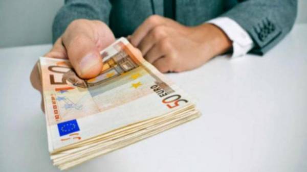Περίπου 900 εκατ.ευρώ απ'τις τράπεζες στην αγορά των στεγαστικών δανείων