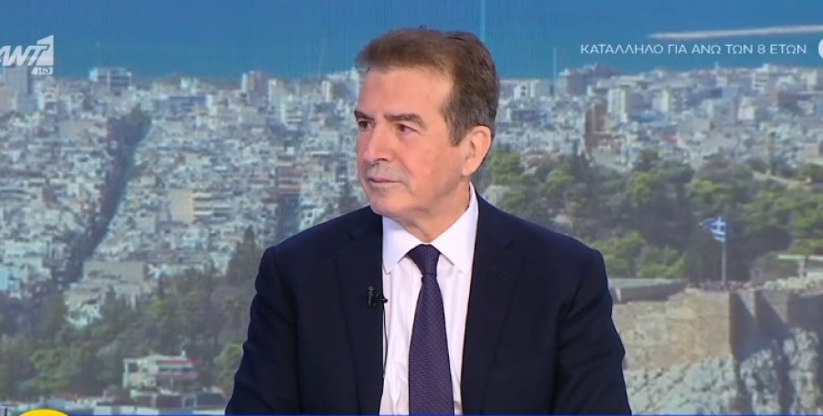 Χρυσοχοΐδης: Μία στις τρεις γυναίκες που κάνει καταγγελία, βάζει στο κινητό της το Panic Button