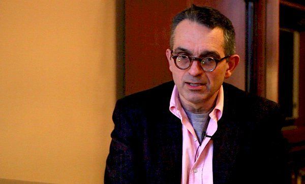 Αμερικανός μεγαλοεπενδυτής: Απάτη το ελληνικό χρέος-Όλα γίνονται για τα δάνεια!