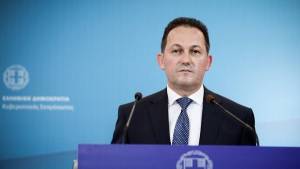 Πέτσας: Μνημείο fake news η ανακοίνωση ΣΥΡΙΖΑ για ΕΡΤ-ΑΠΕ