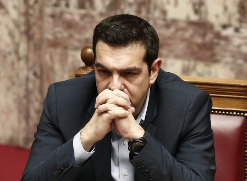 Μεταξύ ρεύματος, δικαστικών ερευνών και «Κουαρτέτου» των Θεσμών ο Τσίπρας