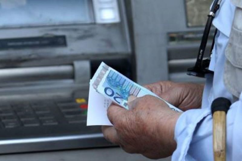 Reuters: Τα capital controls θα διαρκέσουν... μήνες!