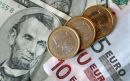 Οριακή πτώση του ευρώ