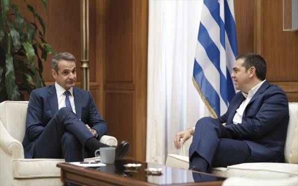 Δίχως τέλος η κόντρα για την ψήφο των αποδήμων