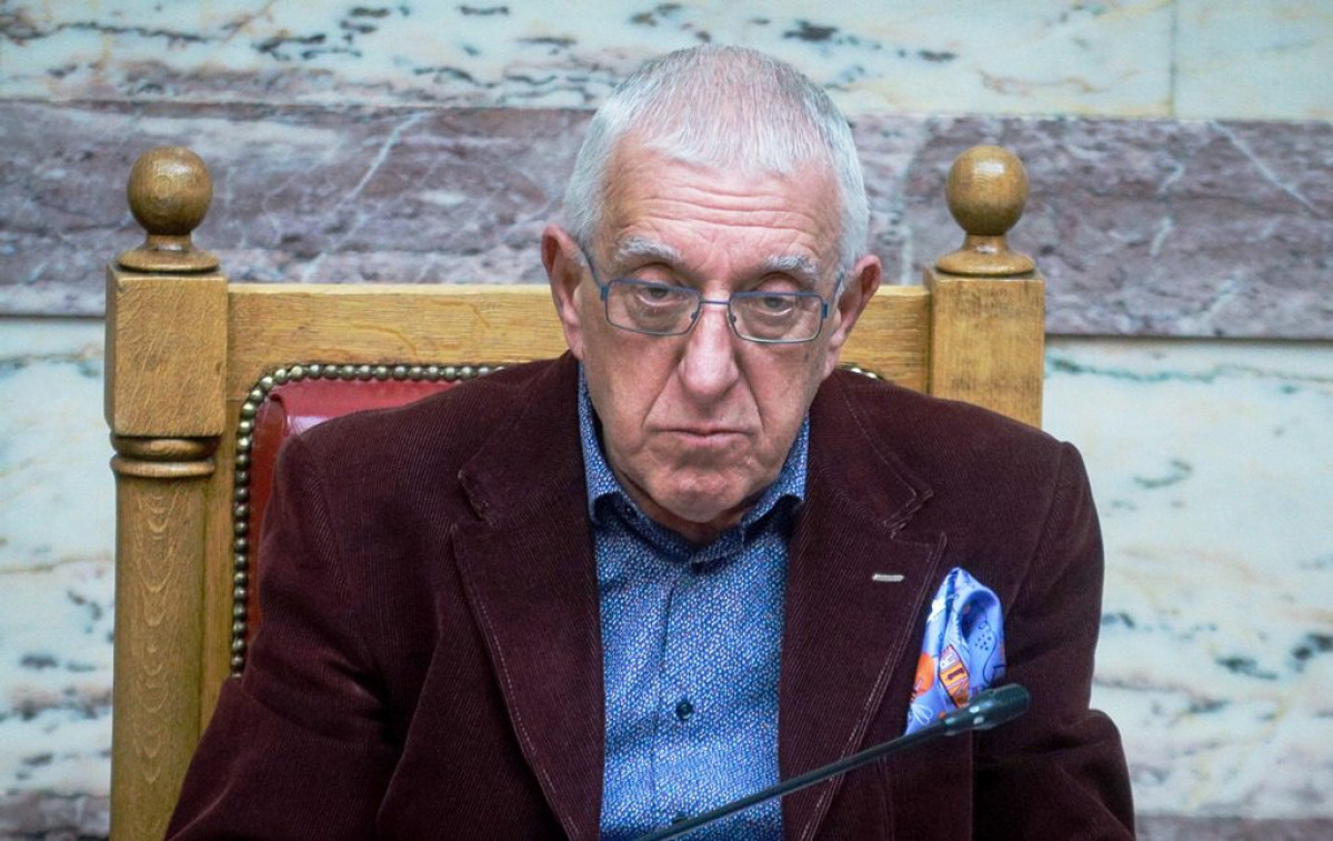 Εσπευσμένα στο νοσοκομείο ο Νικήτας Κακλαμάνης- Υπεβλήθη σε αγγειοπλαστική