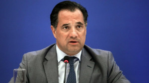 Γεωργιάδης για ηλιακά πάνελ: Στόχος η άμεση εφαρμογή του προγράμματος