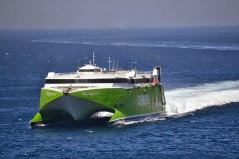 «Hellenic Highspeed»: Ραφήνα-Σαντορίνη σε 5 ώρες και 50 λεπτά