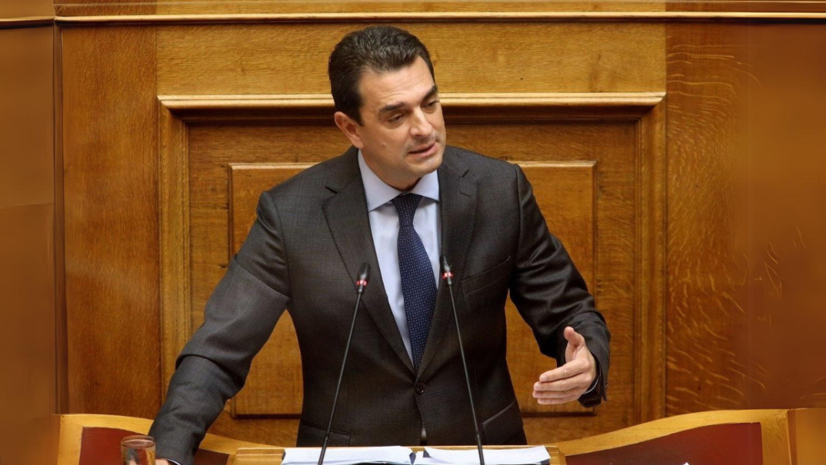 Σκρέκας: Ο πληθωρισμός αποκλιμακώνεται, τα μέτρα αποδίδουν