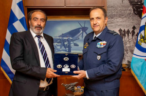 Sky Express: Δίπλα στην πολεμική αεροπορία με ουσιαστικές πρωτοβουλίες