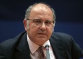 Οι λαθρέμποροι κερδίζουν κάθε μέρα 10 έως 15 εκατ. ευρώ