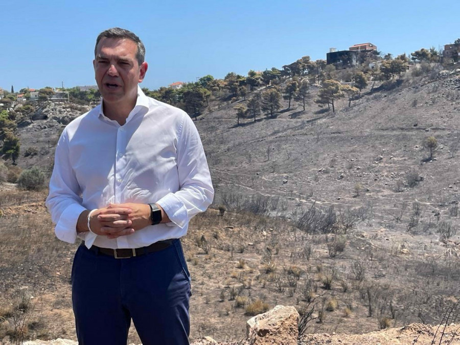 Τσίπρας: Να σταματήσει ο Μητσοτάκης να θριαμβολογεί πάνω στα καμένα