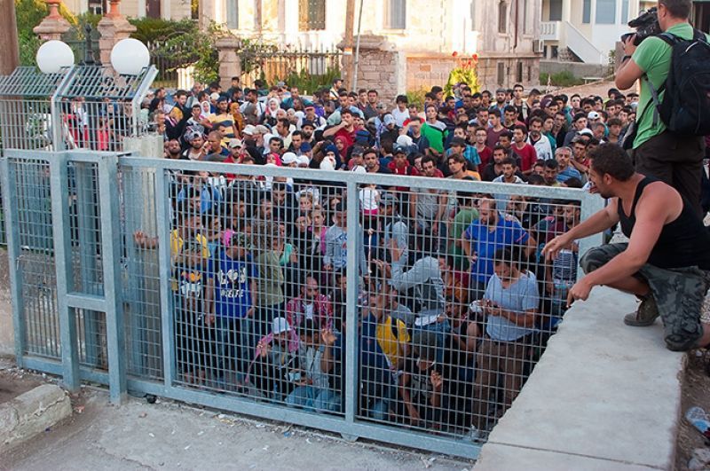 Αυτό είναι το βίντεο-ντροπή για την Ελλάδα που κυκλοφορεί διεθνώς