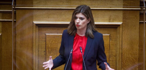 Νοτοπούλου: Πόσες γυναίκες πρέπει να θρηνήσουμε μέχρι να ληφθούν μέτρα;