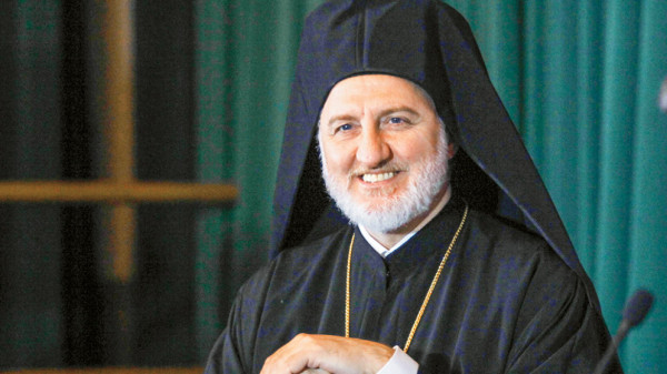 Ελπιδοφόρος: Αδελφοκτόνος παροξυσμός ο πόλεμος στην Ουκρανία