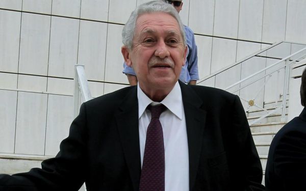Ο Κουβέλης επιστρέφει στον ΣΥΡΙΖΑ, μέσω Συνεδρίου