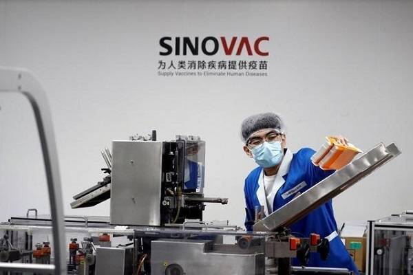 Sinovac Biotech: Έως 90% η αποτελεσματικότητα του εμβολίου CoronaVac