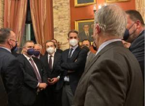 Μητσοτάκης: Ο ΣΥΡΙΖΑ επιδιώκει πόλωση-Δεν θα τους κάνουμε τη χάρη