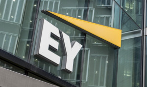 Έκθεση EY: Απαραίτητη η στρατηγική επανατοποθέτηση του κλάδου καταναλωτικών προϊόντων παγκοσμίως