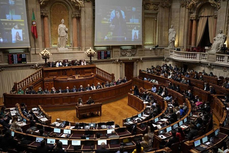 Πορτογαλία: Καταψηφίστηκε ο προϋπολογισμός-Προ των πυλών οι πρόωρες εκλογές