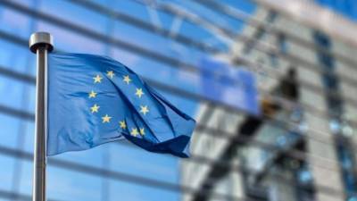 FT: Χαλάρωση των στόχων για το χρέος εξετάζει η ΕΕ
