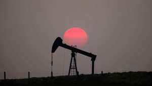 ΔΟΕ κατά ΟΠΕΚ+: Οι περικοπές μπορεί να οδηγήσουν σε ύφεση