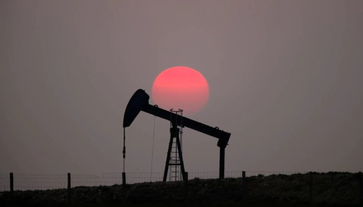 ΔΟΕ κατά ΟΠΕΚ+: Οι περικοπές μπορεί να οδηγήσουν σε ύφεση