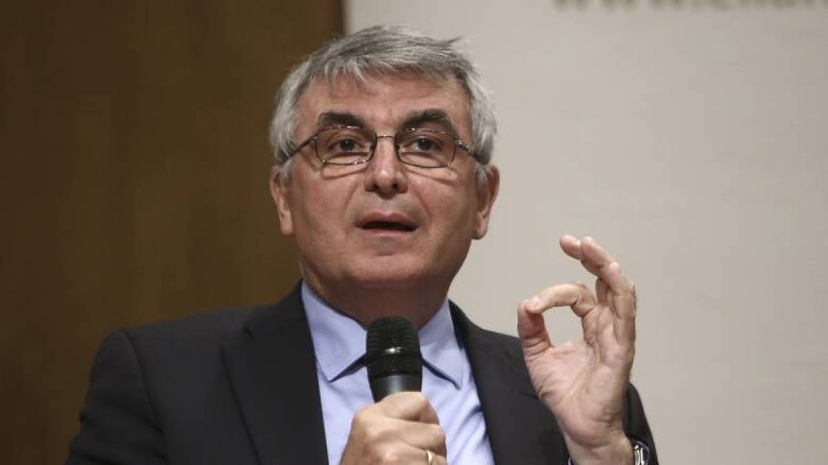 Τσακλόγλου: Μειώθηκε το στοκ των εκκρεμών συντάξεων