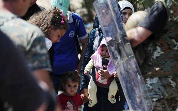 ΟΗΕ: Στα Σκόπια θα φτάνουν καθημερινά 3.000 μετανάστες