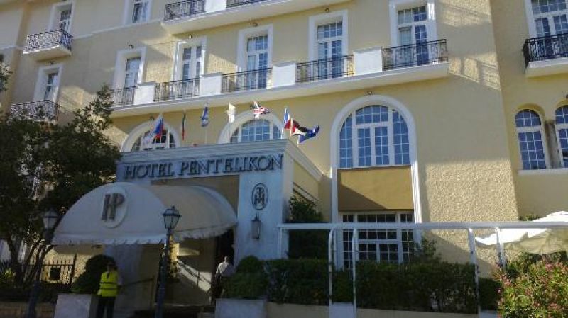 "Λουκέτο" στο ιστορικό ξενοδοχείο Πεντελικόν