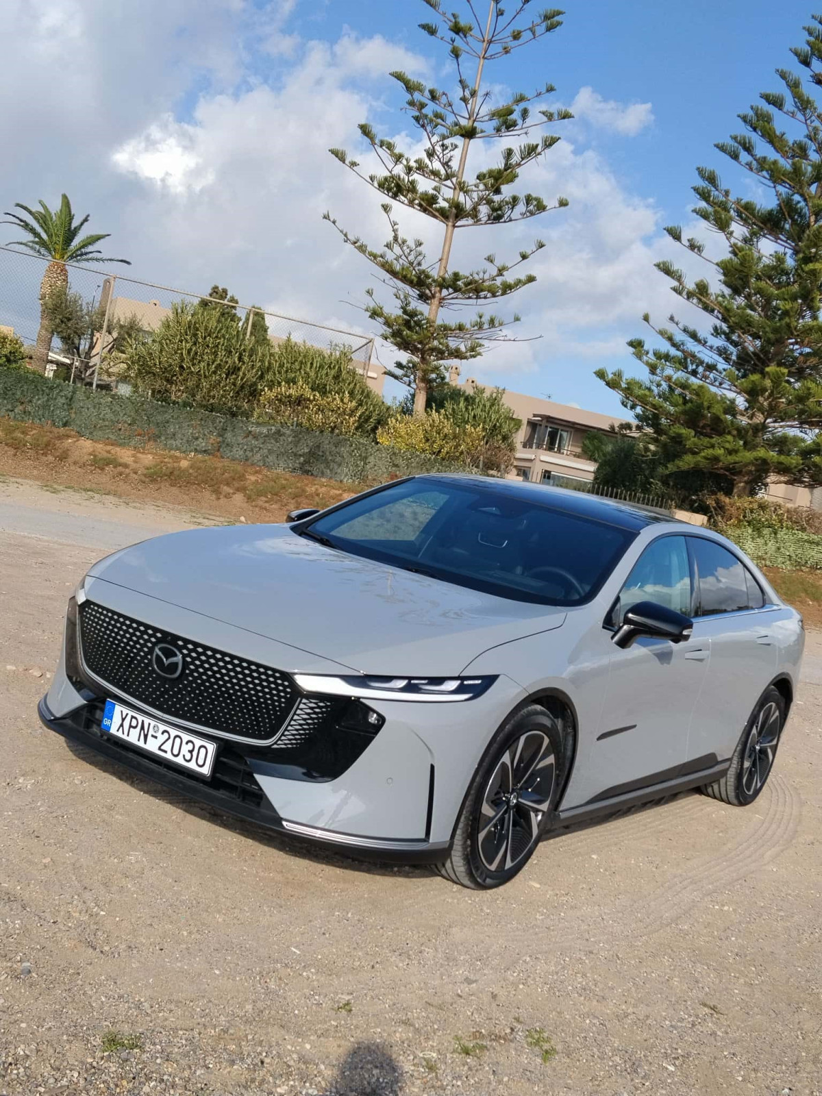 Το ολοκαίνουργιο Mazda 6e ήρθε στην Ελλάδα, ένα νέο ηλεκτρικό μοντέλο με πολυτελή αέρα!