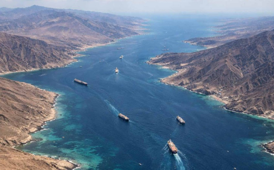 Η Ελλάδα εξετάζει συμμετοχή σε επιχείρηση αποναρκοθέτησης στα Στενά του Ορμούζ