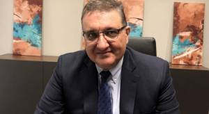 Εξαδάκτυλος: Υπάρχουν αντιφάσεις στα μέτρα