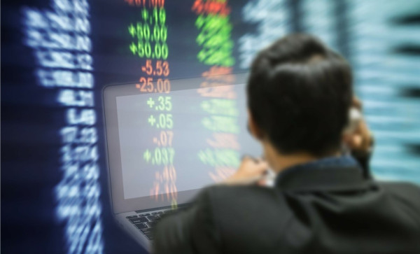 Ασία: Ανάκαμψη κατά 18% για τον Kospi μετά το rebound στη Wall Street