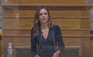 Αχτσιόγλου: Προϋπολογισμός μηδενικής στήριξης σε όλα τα κρίσιμα μέτωπα