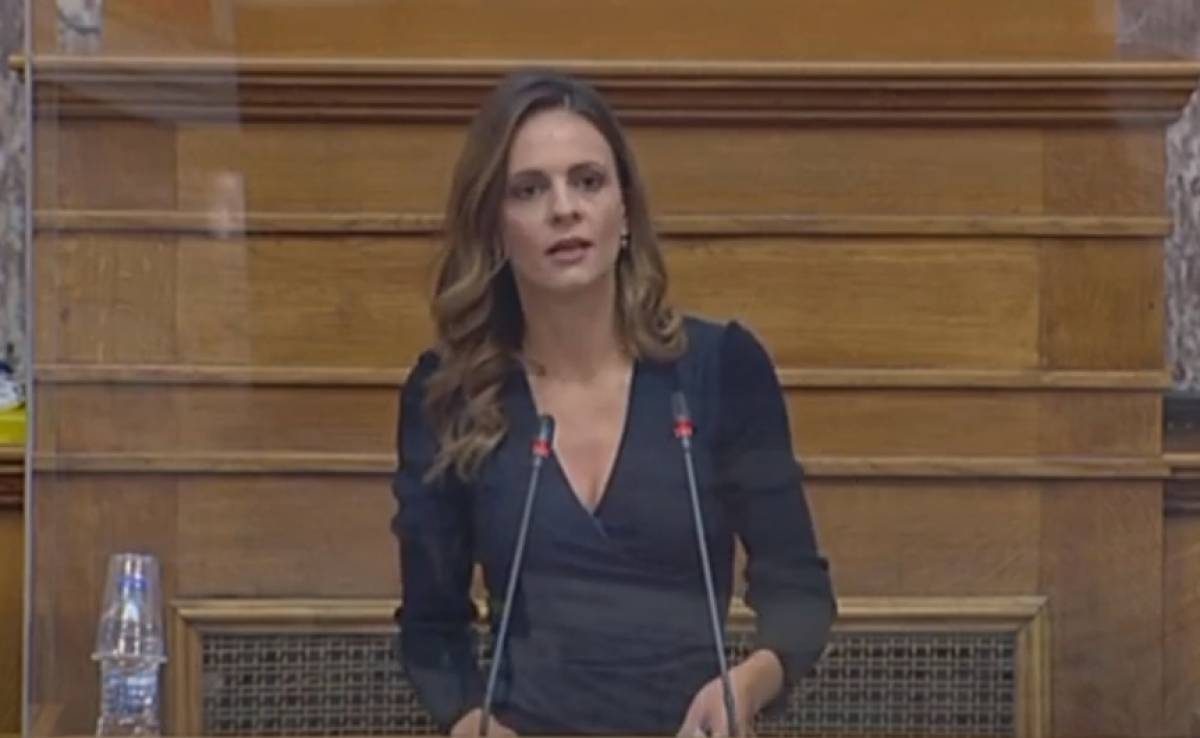 Αχτσιόγλου: Προϋπολογισμός μηδενικής στήριξης σε όλα τα κρίσιμα μέτωπα