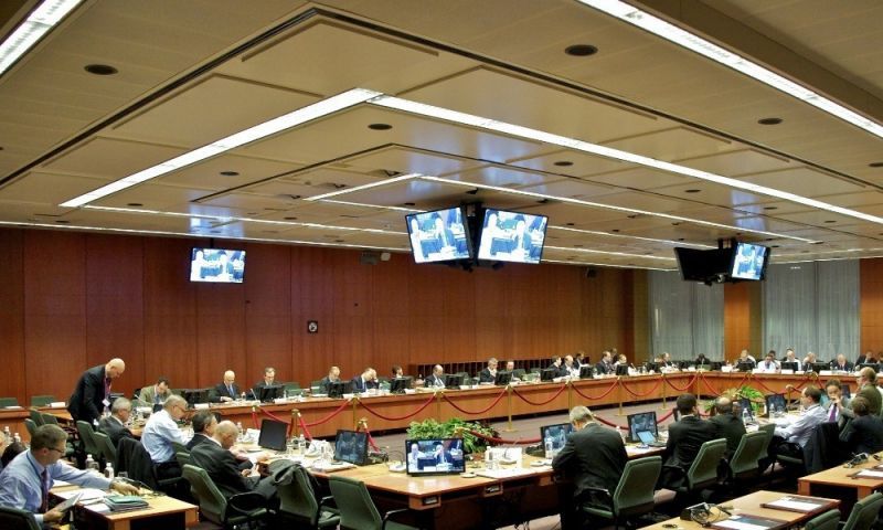 DW: Χωρίς οριστικές αποφάσεις για χρέος και αξιολόγηση στο Eurogroup
