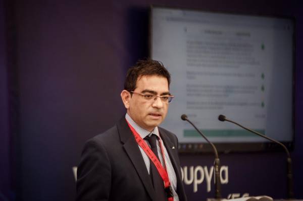 Σταμάτης: Κανένα παιδί Ρομά να μην μείνει πίσω