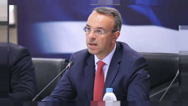 Σταϊκούρας: Νέες πληρωμές σε επιχειρήσεις- Ξεκινούν οι φορολογικές δηλώσεις