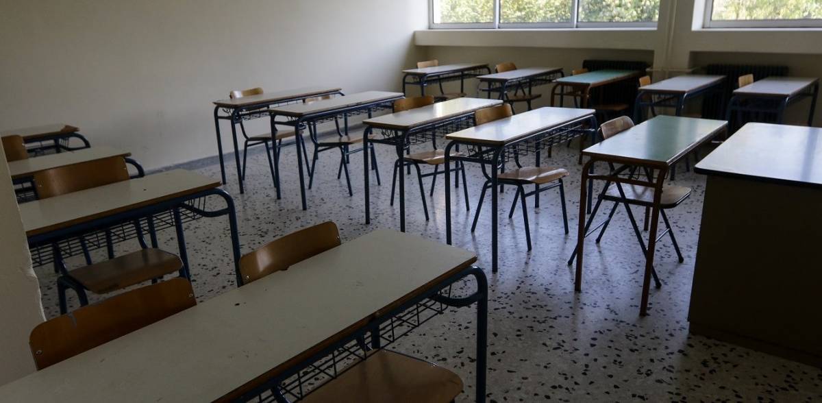 Από 6 Μαΐου η επιστροφή καθηγητών σε γυμνάσια και λύκεια