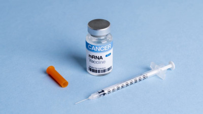 Μoderna: «Έτοιμα μέχρι το 2030» εμβόλια κατά του καρκίνου