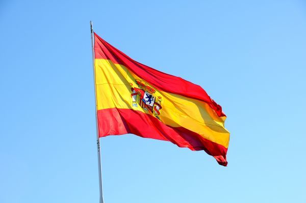 Ισπανία: Οι περικοπές μισθών στοίχισαν 37 δισ. στους εργαζόμενους