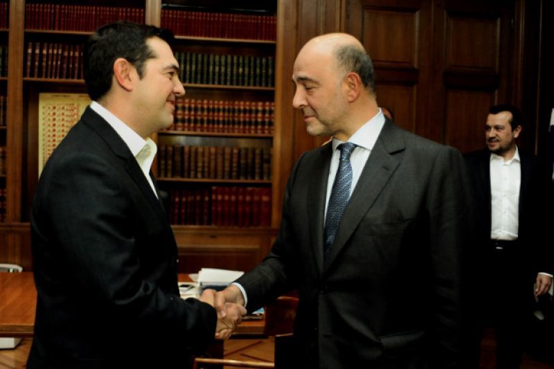 «Τρέξτε πιο γρήγορα» το μήνυμα Μοσκοβισί στον Τσίπρα