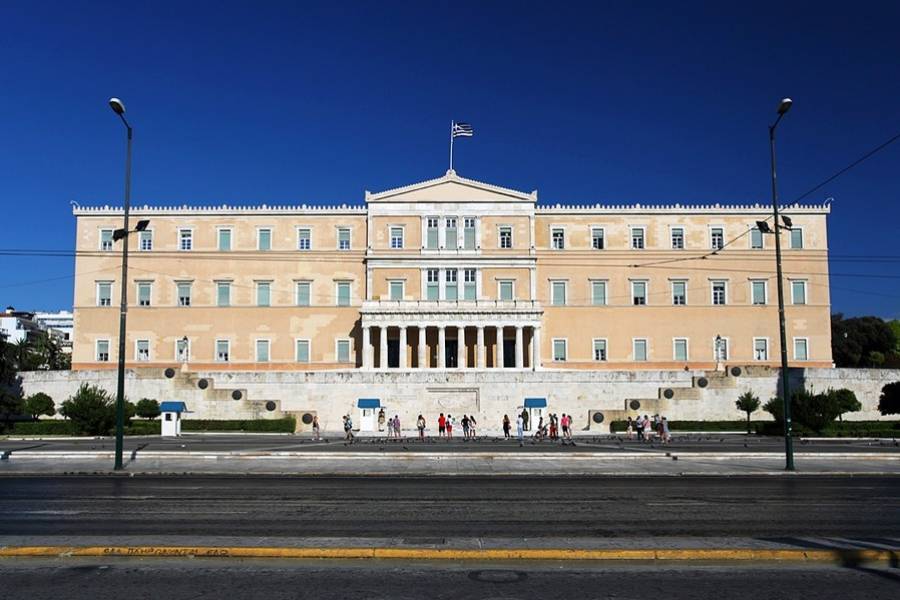 Σε… φάση ενεργειακής αναβάθμισης η Βουλή