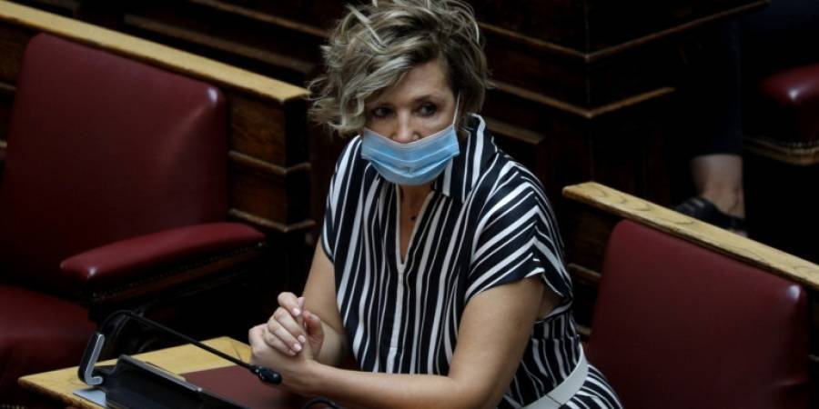 Αυτό που (δεν) είπε ο υπουργός Επικρατείας για τις ΜΕΘ, το εννόησε η Γεροβασίλη