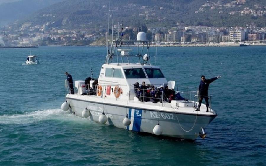 Έρευνες εντοπισμού δύο χειριστών κανό καγιάκ στο Λαύριο