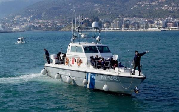 Έρευνες εντοπισμού δύο χειριστών κανό καγιάκ στο Λαύριο