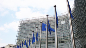 Στον προϋπολογισμό 2024, οι ευρωβουλευτές εξασφάλισαν καλύτερη στήριξη στους νέους