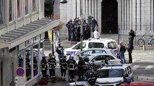 Νέα επίθεση με μαχαίρι στην Αβινιόν-Νεκρός ο δράστης